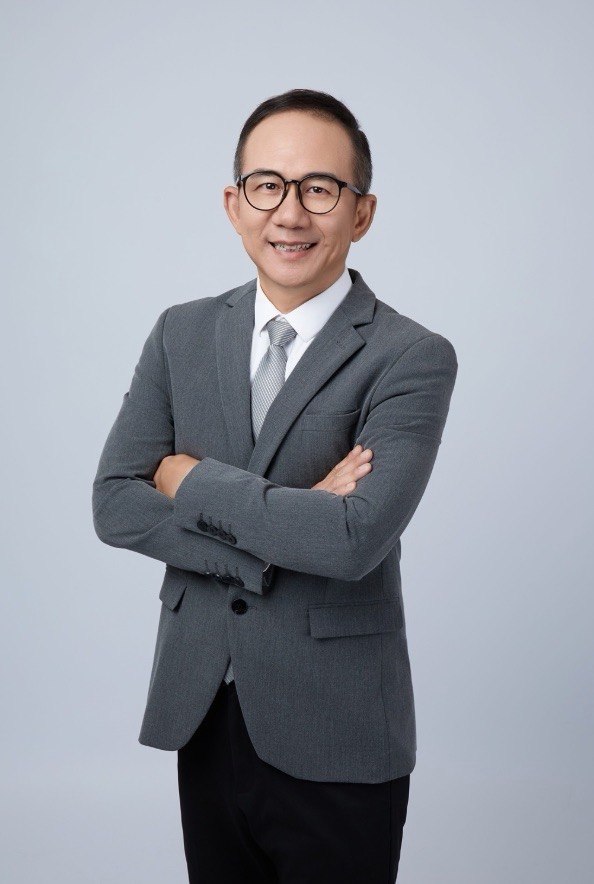 C.J. Kuo — Founder of RongRise Consulting
